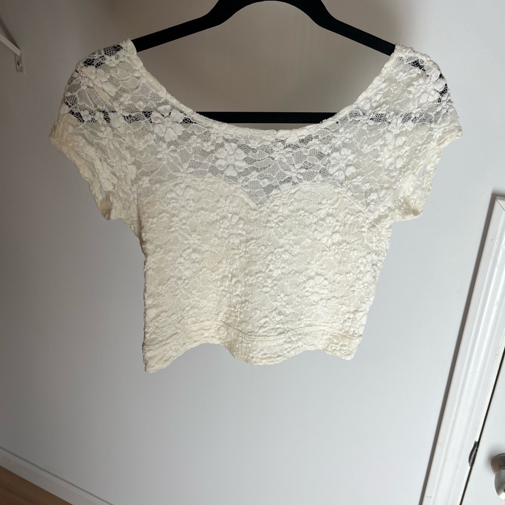 Hollister Cream Lace Crop Blouse